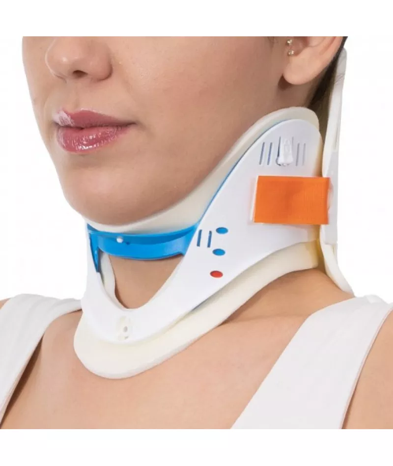 ERS 115 A neck brace for the provision of 1st medical care