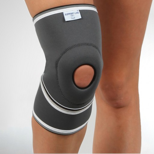 REF 101 Knee pad with a hole for the cup. Neoprene.